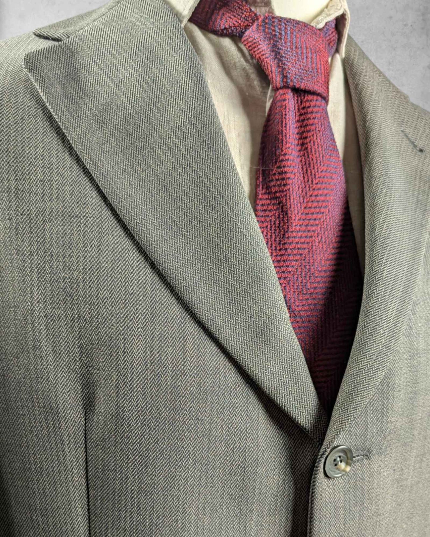 Detailaufnahme eines Burberry Sakkos für Manner