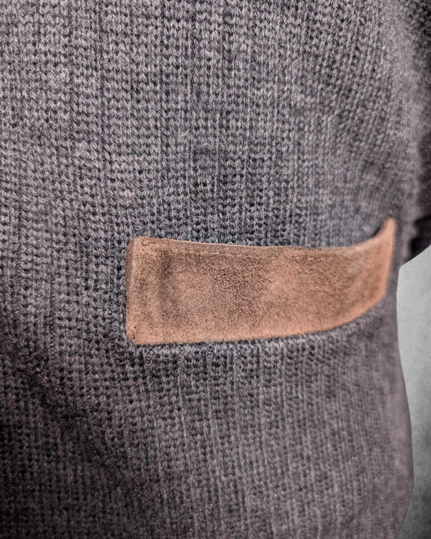 Detailansicht Weste im Leder/wollmix