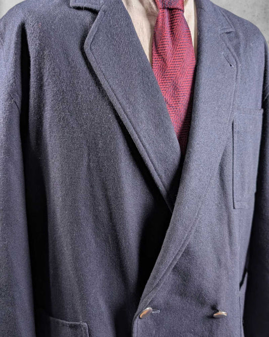 Detailaufnahme eines Ermenegildo Zegna Sakkos für Männer