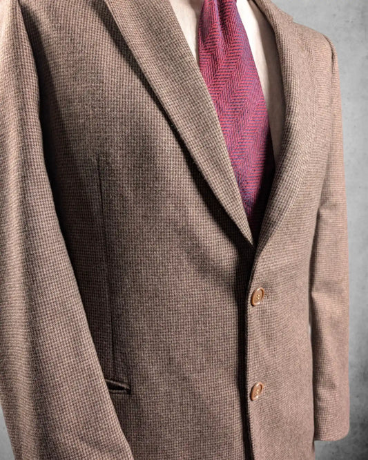 Zweiknopfsakko in schönem Karomuster in braun, Detailaufnahme