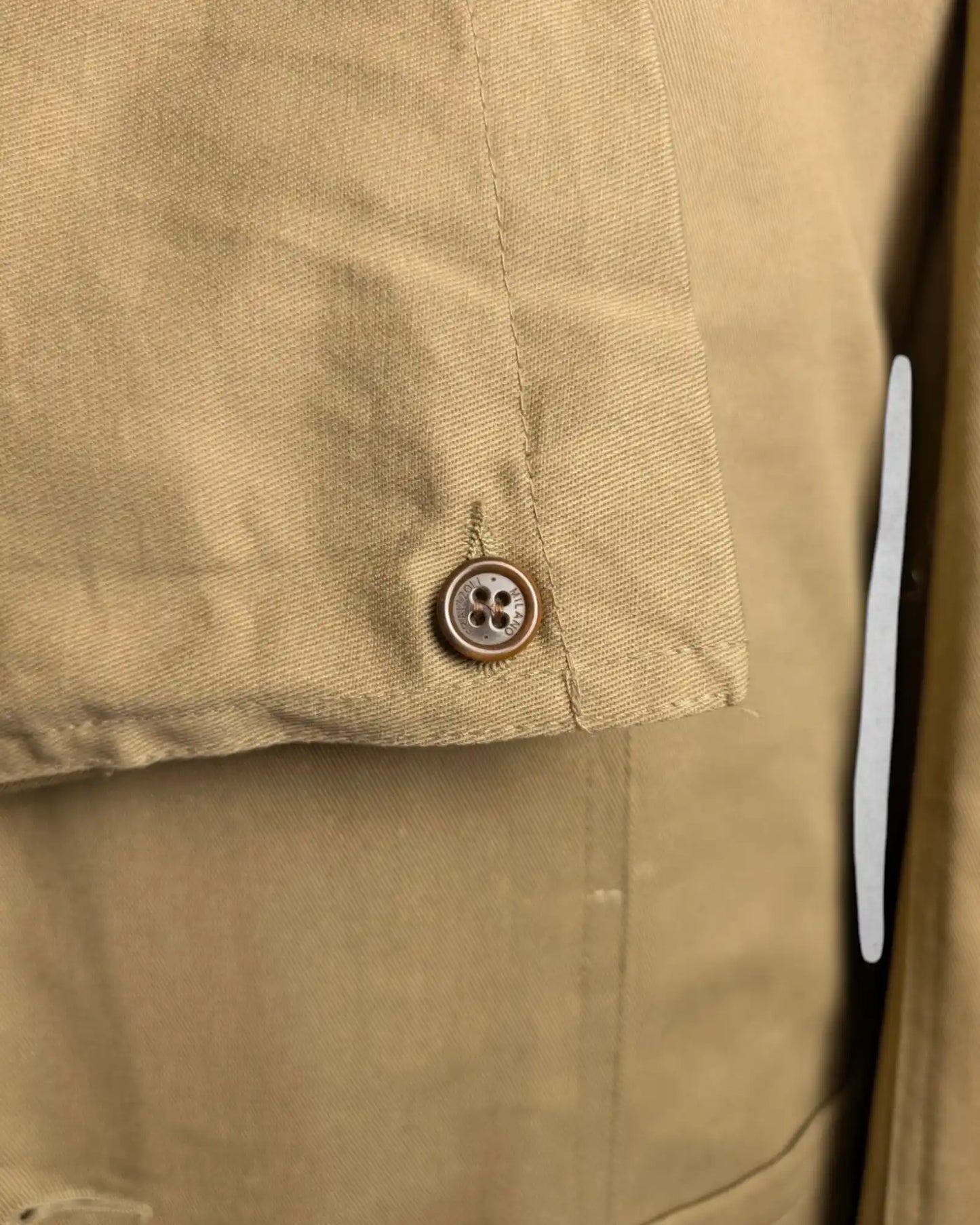 Herrenjacke mit Ärmelknopf