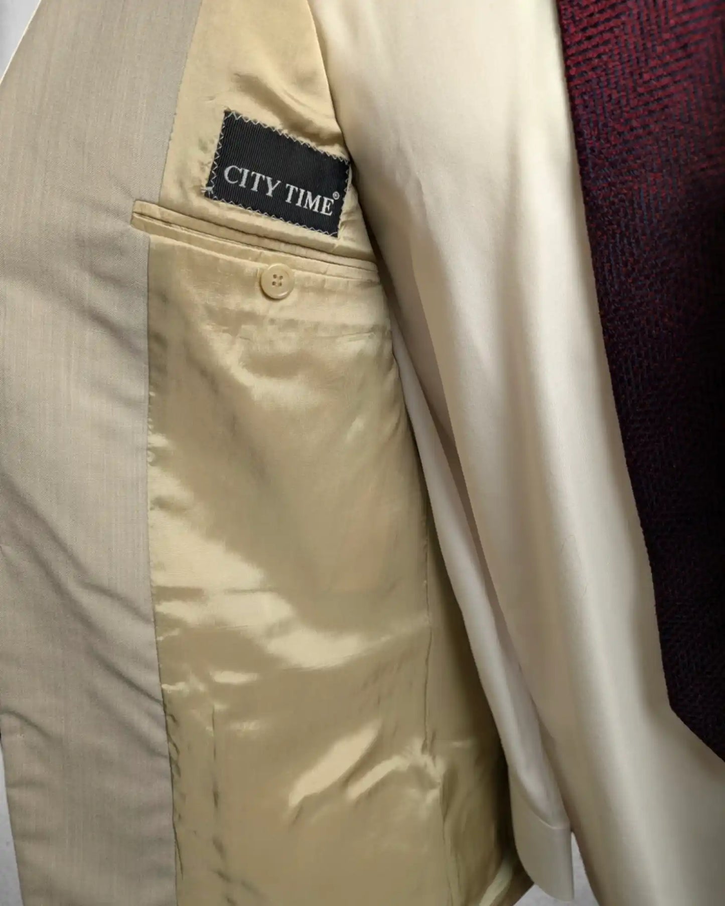 Herren Sakko in klassischem beige