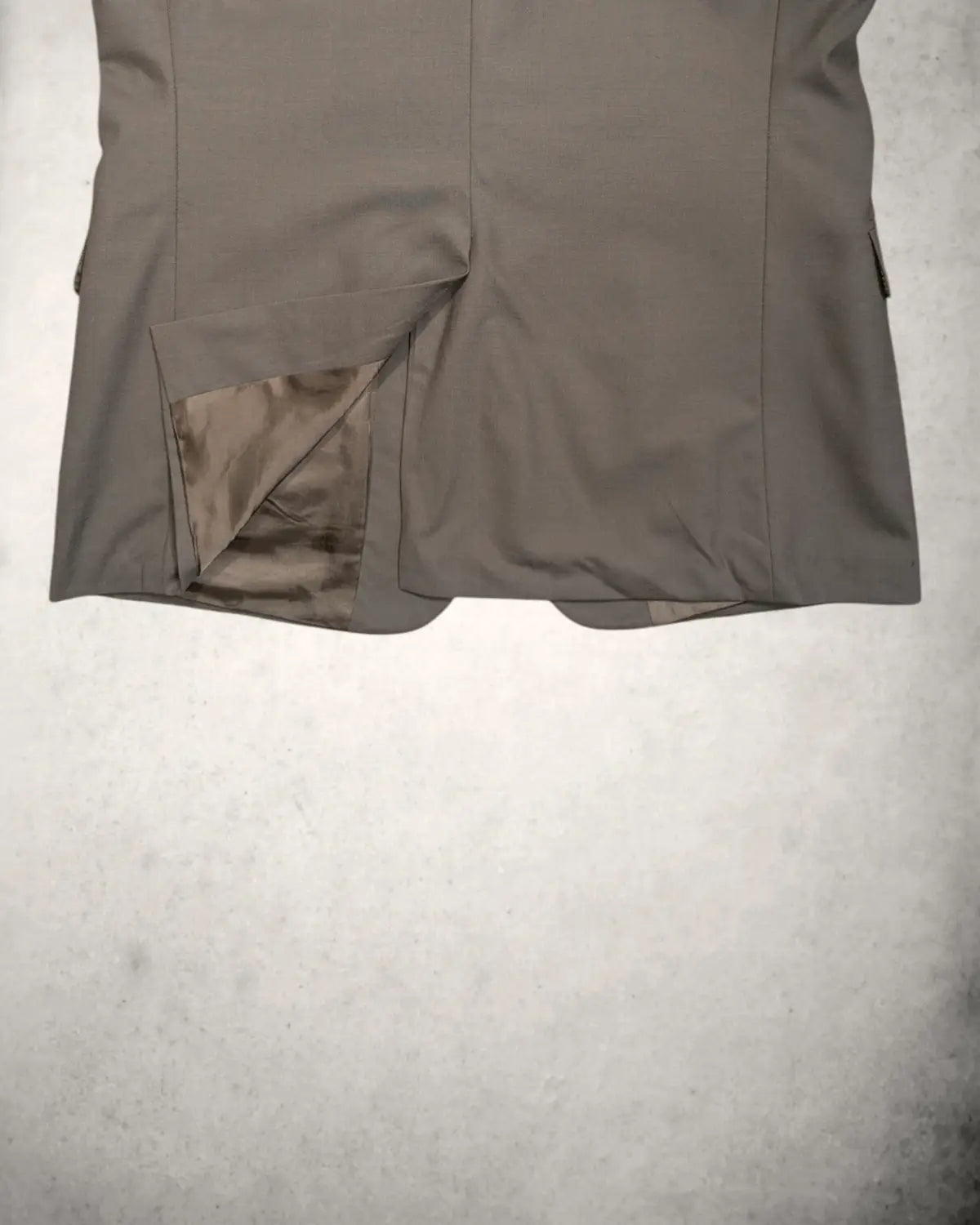 Mittelschlitz eines Herrensakkos von Brooks Brothers