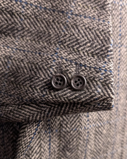 Vintage Claud&Charley Albert Sakko in Größe 52 aus Wolle und Cupro von Crombie mit klassischem Herringbone-Muster in der Ärmelknöpfe ansicht