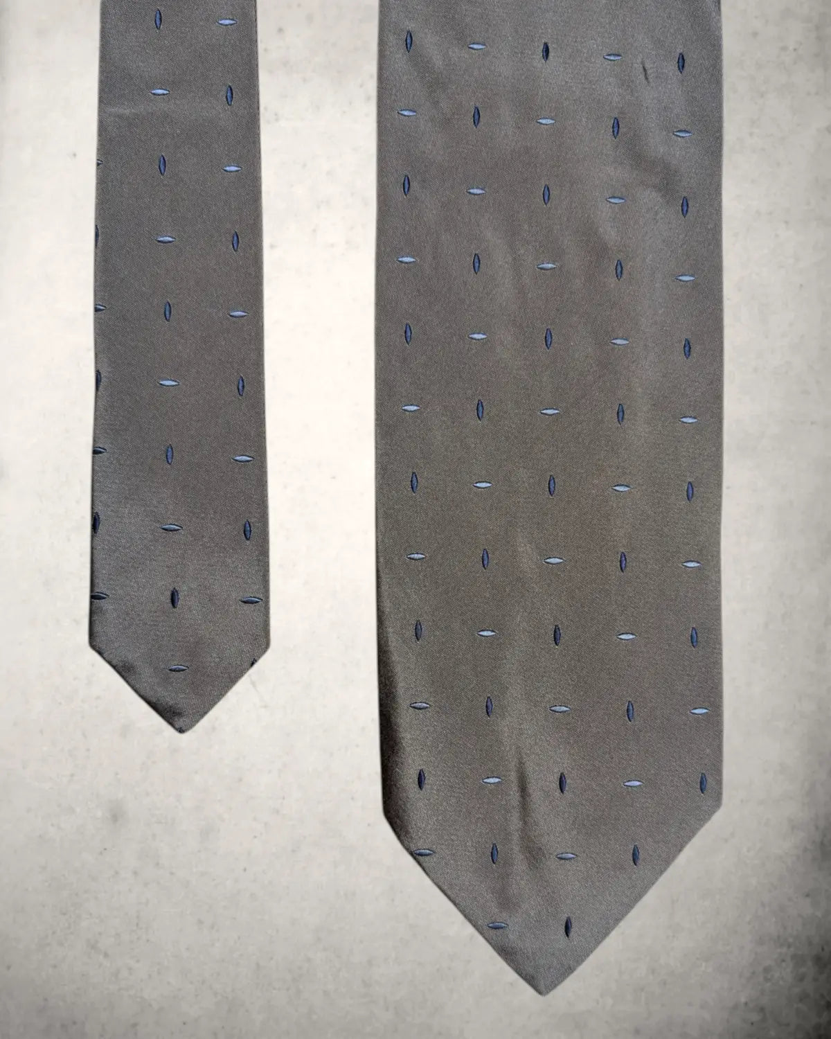 Seidenkrawatte in Grau von Giorgio Armani