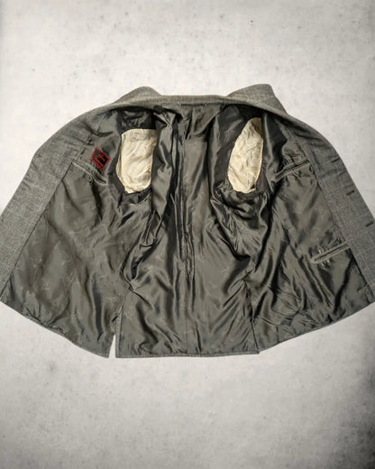 Innenfutter eines Brioni Sakkos mit Windowpane Muster