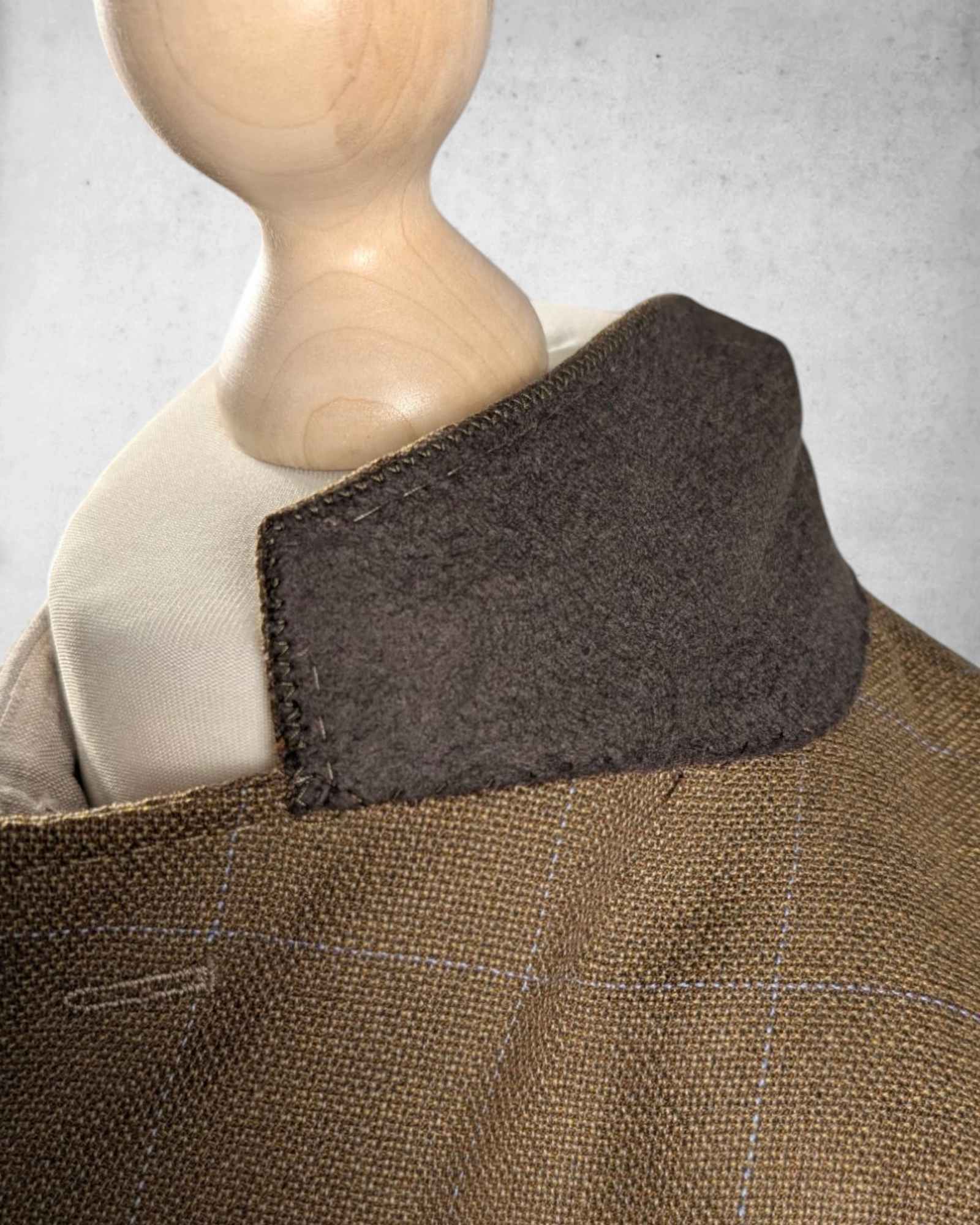Männer Mode, Sakko von Fusaro, Kragen