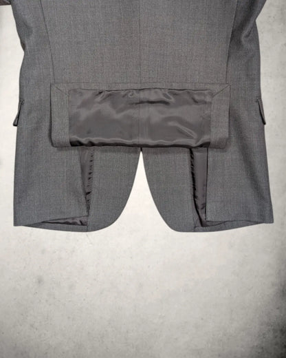 Seitenschlitz eines gebrauchten Herrensakkos von Canonico 