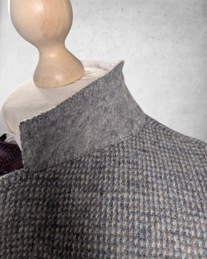 Kragen eines Harris Tweed Herrensakkos