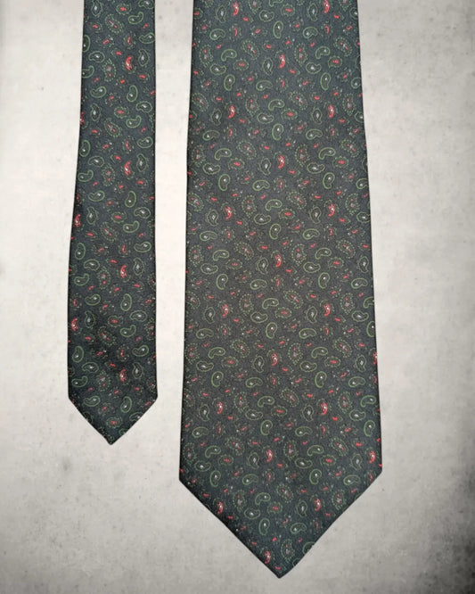 vintage Seidenkrawatte mit Paisley-Muster in schwarz/grün/rot von Holliday & Brown for Tie your Tie
