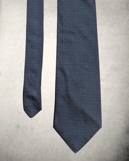 Seidenkrawatte von Stefano Ricci in blauer Waffelstruktur