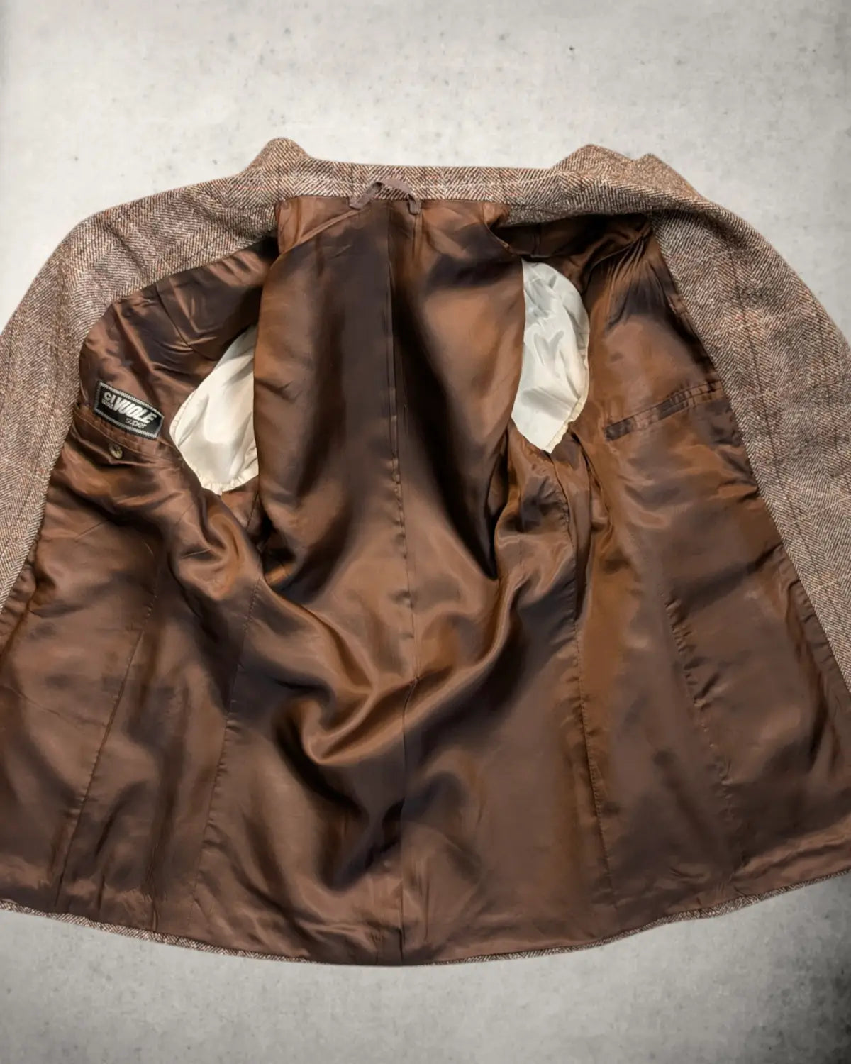 Innenansicht eines Lebole Wintersakkos mit Herringbone Muster