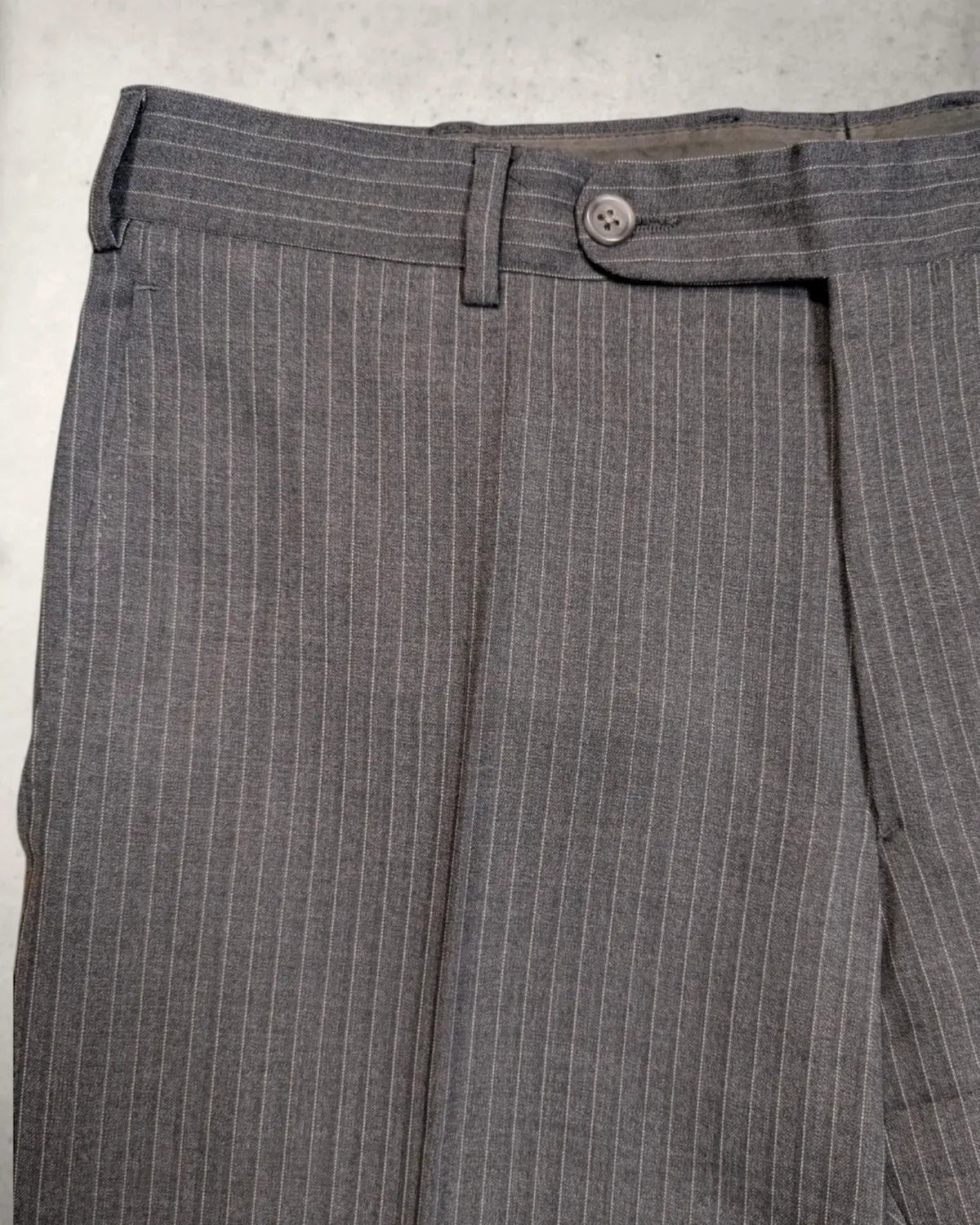 Wollhose von Boglioli mit Nadelstreifenmuster