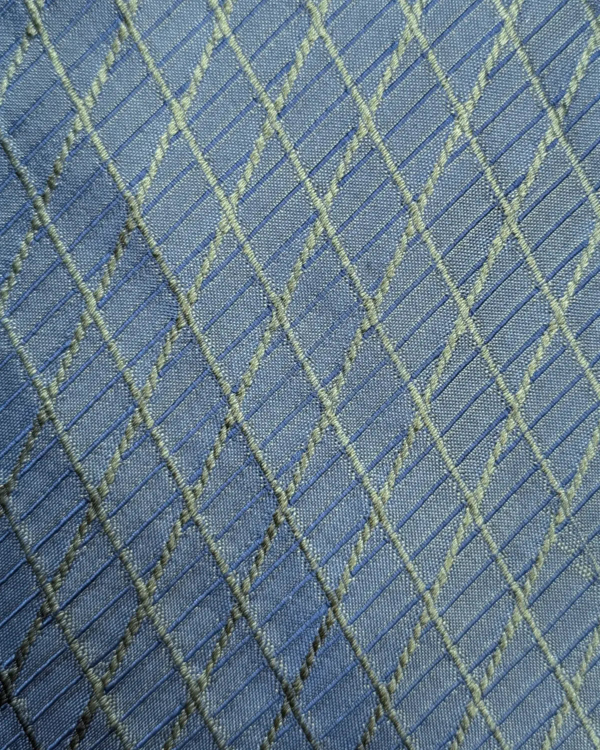 Nahaufnahme einer Prochownik Krawatte aus reiner Seide