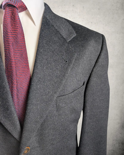 Herrensakko aus Wolle und Kaschmir von gaenslen und völter in grau