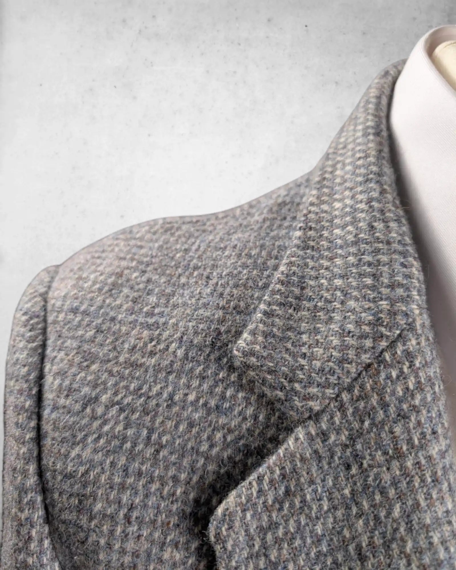 Harris Tweed Herrensakko in grau