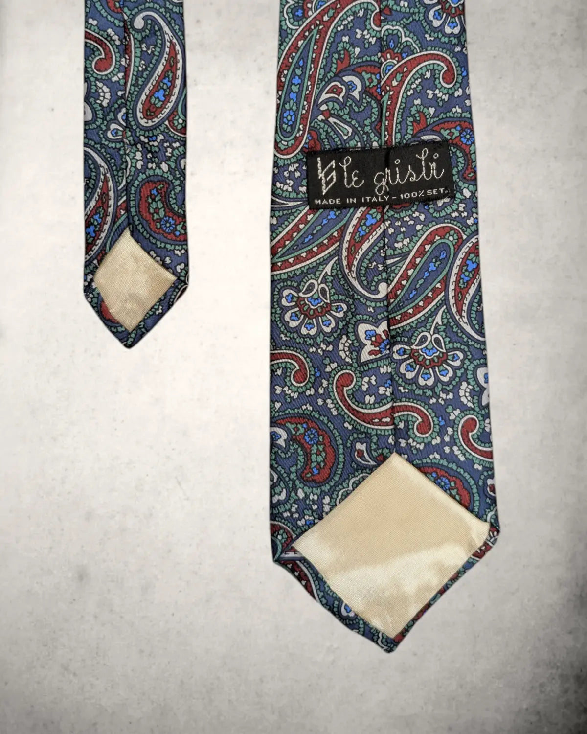 Seidenkrawatte von Elegristi mit buntem Paisley Muster